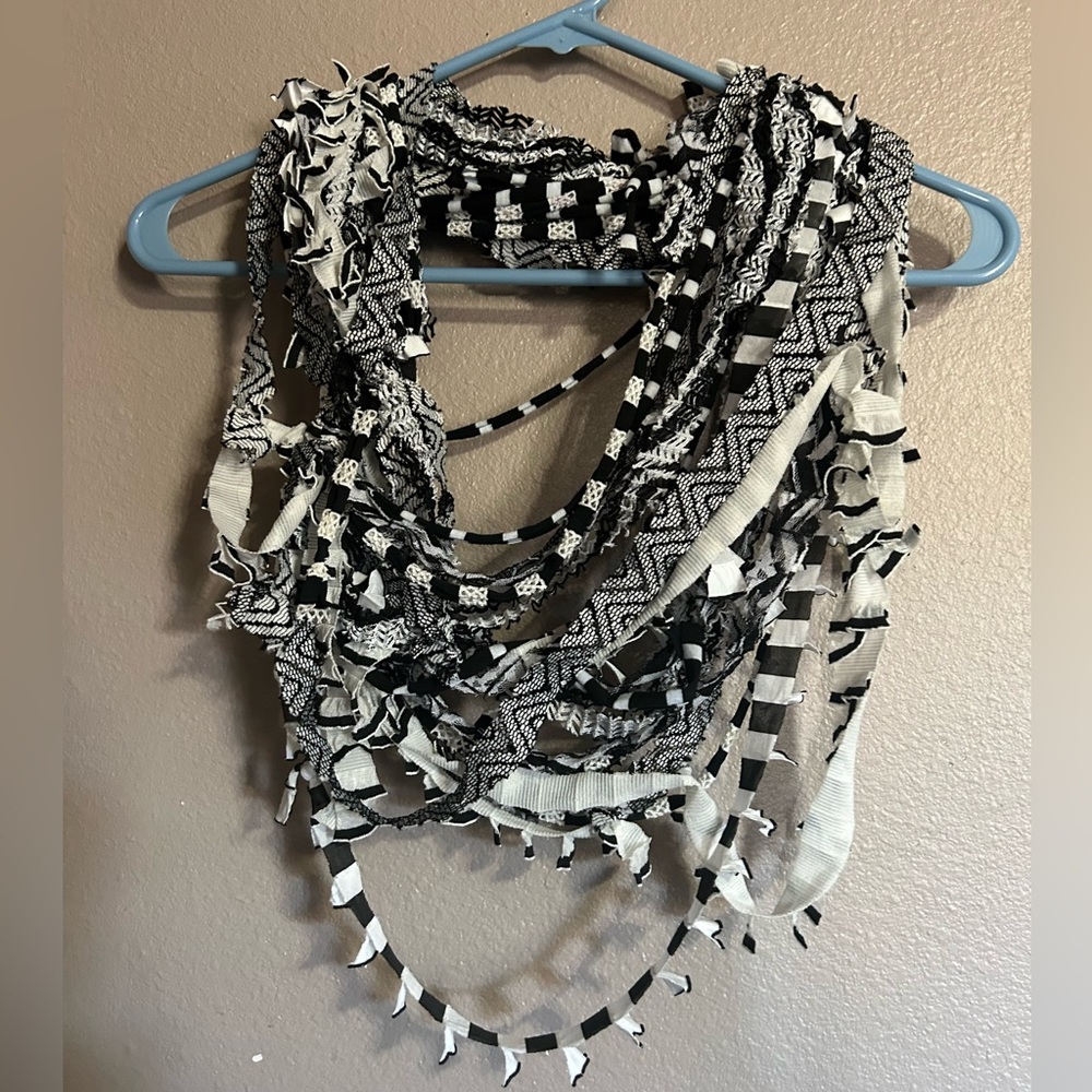 Scrappy scarf